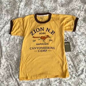 Zion Tee Parks Project size S